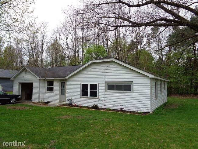 Building Photo - 2 br, 1 bath House - 3493 Black Creek Rd