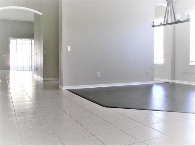 Foto del edificio - 4635 Whispering Wind Ave