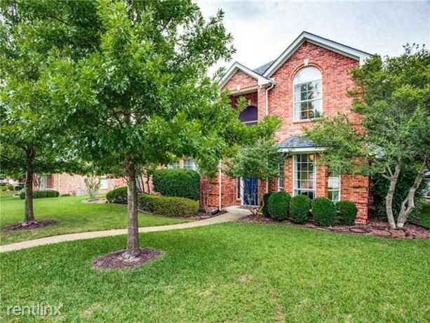 Building Photo - 4 br, 3 bath House - 600 Highview Lane