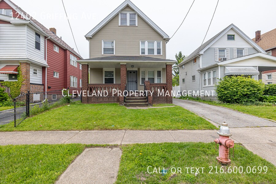 Foto principal - 12402 Griffing Ave