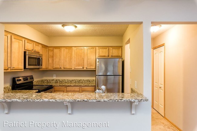 Building Photo - 3300 Louisiana Ave S