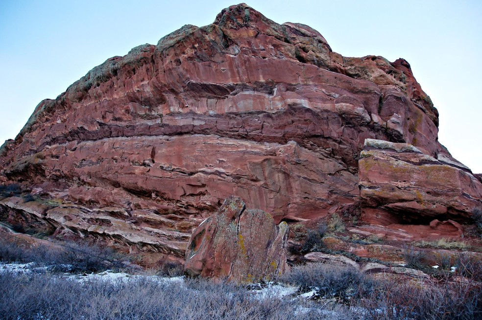 Go hiking and biking at Red Rocks Park