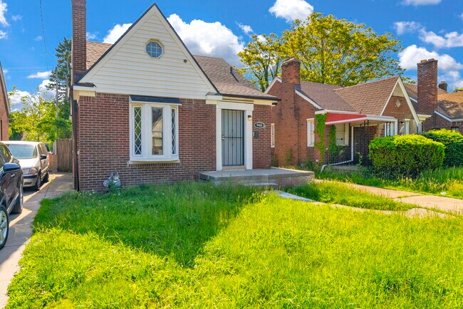 Building Photo - 9460 Lakepointe St