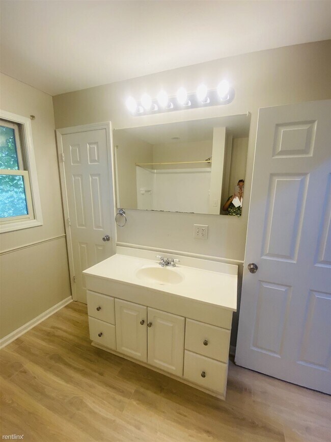 Building Photo - 5 br, 2 bath House - 4411 Savage Dr Savage...