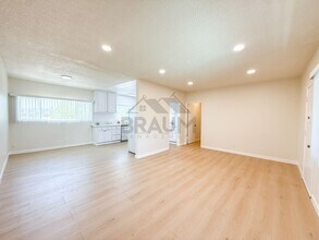 Building Photo - 13129 Oxnard St