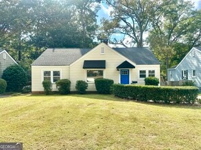 Building Photo - 716 Bieze St