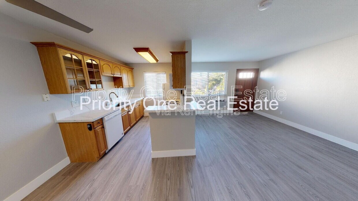 Foto principal - 4425 50th St