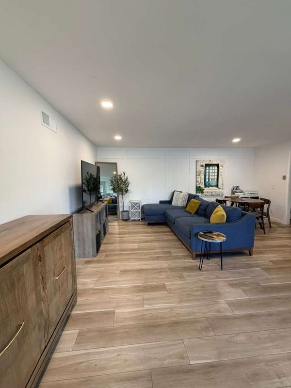 Foto del edificio - 2144 Bluehaven Ct