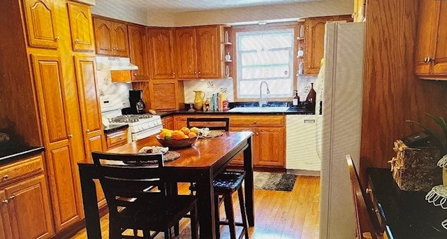 Building Photo - 3502 Teller St