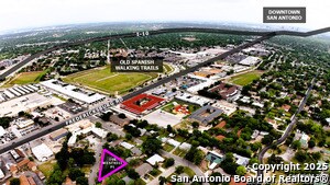 Foto del edificio - 110 Westhill Pl