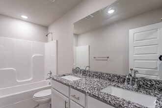 3BR, 2.5BA, 1,289SF - Rupple Townhomes