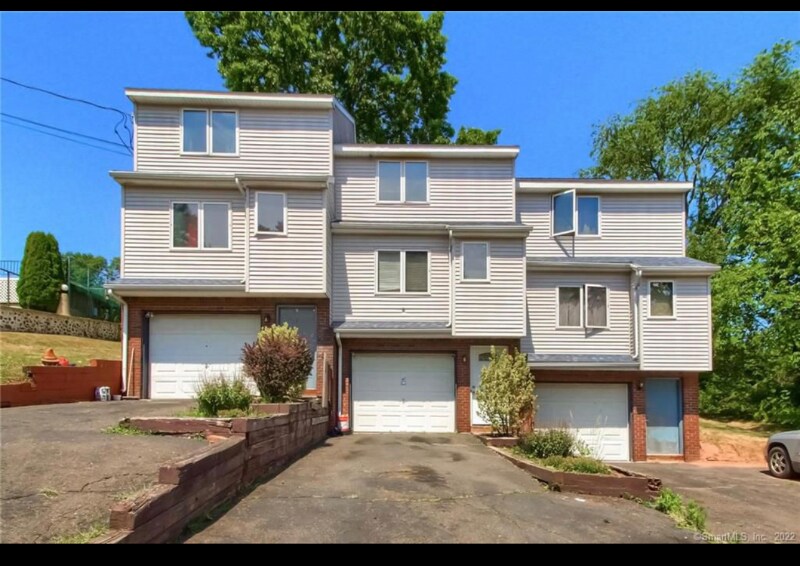 21 Eddy Ave Unit 1, Meriden, CT 06451 Room for Rent in Meriden, CT