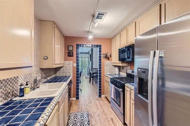 Foto del edificio - 606 W Lynn St