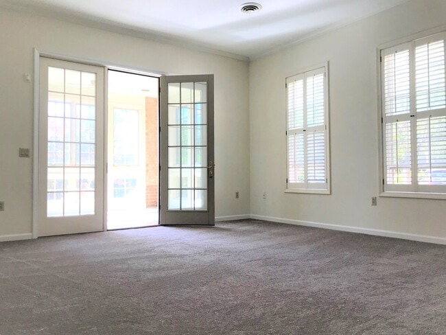Living Rm to Porch - 5418 Old Middleton Rd