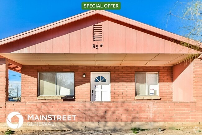 Building Photo - 854 W Calle Matus