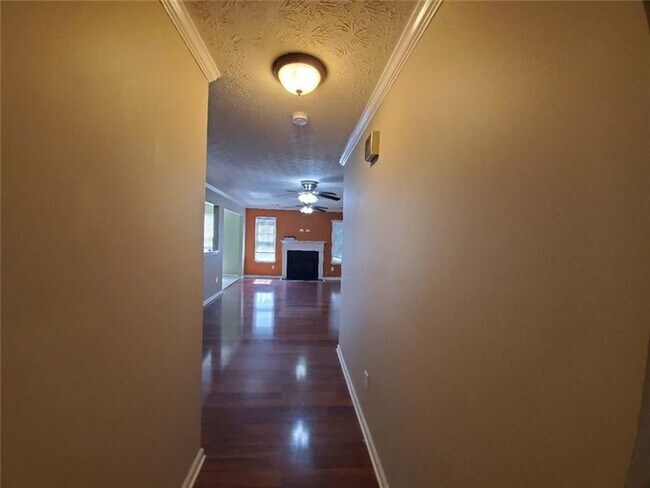 Building Photo - 912 Waverly Hills Ct