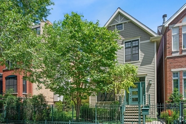 Building Photo - 2629 N Magnolia Ave