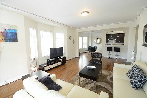 Primary Photo - 1340 Lombard St
