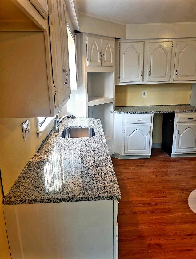 91 Wolcott St Unit 91, Bristol, CT 06010 Apartments in Bristol, CT