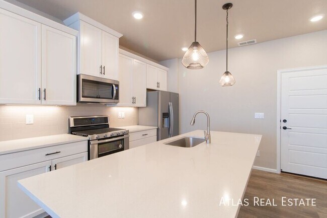 Foto del edificio - 9486 W 58th Ave
