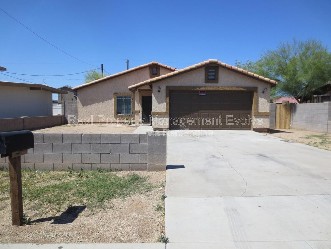 Photo - 2950 East Mobile Lane