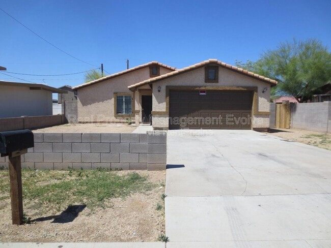 Photo - 2950 E Mobile Ln House