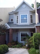 Building Photo - 518 NW 50th Blvd