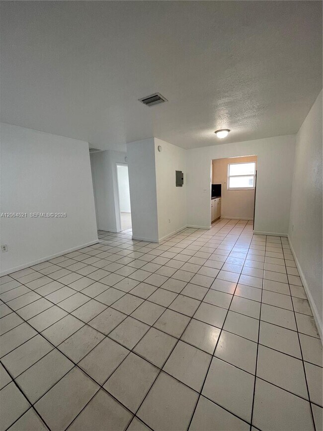 Building Photo - 1243 NW 61st St