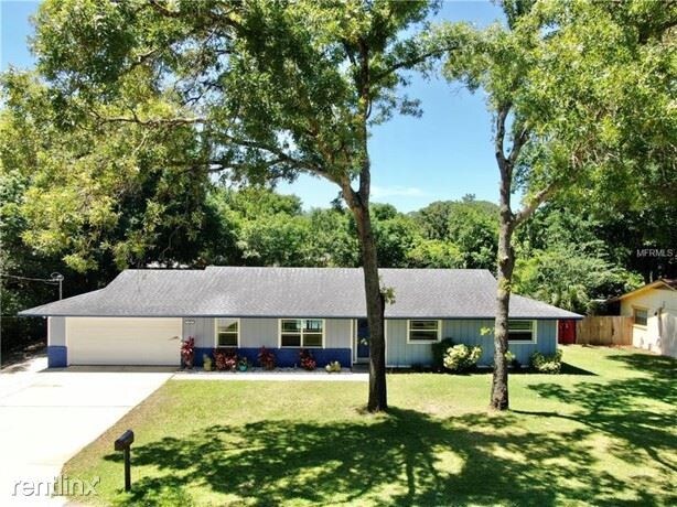 Primary Photo - 3 br, 2 bath House - 1020 Spring Garden St