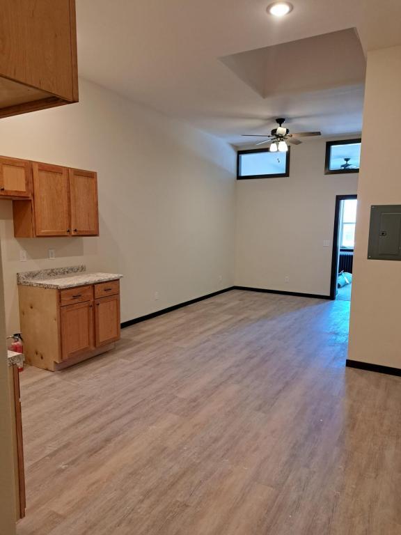 Foto del edificio - 12 Minnesota Ave E