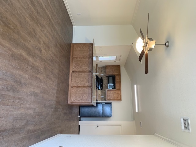 Building Photo - 279 A Olaf Dr
