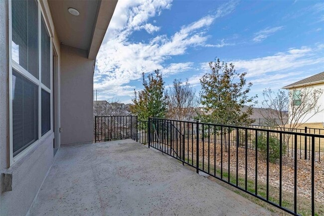 Building Photo - 206 Cartwheel Bend