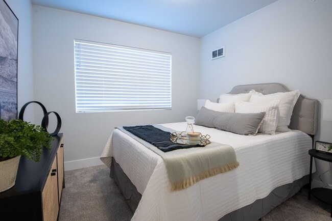 Interior Photo - Millhouse East + West