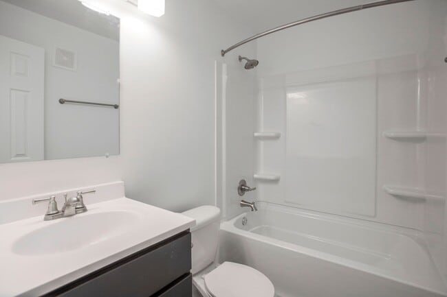 Interior Photo - Garfield Park Village
