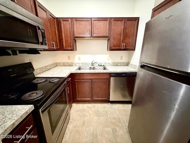 Building Photo - 1210 E Broadway