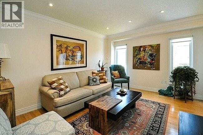 Building Photo - 573 Wild Iris Ave