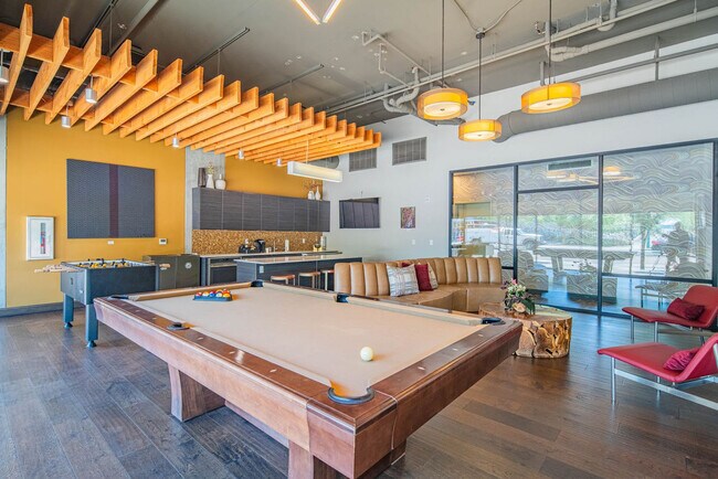 Foto del edificio - 290 E Roosevelt St