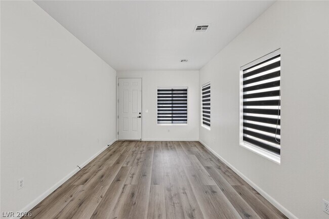 Foto del edificio - 7842 Juniper Forest St