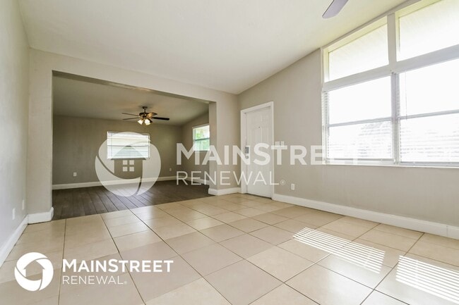 Foto del edificio - 3521 Schwalbe Dr