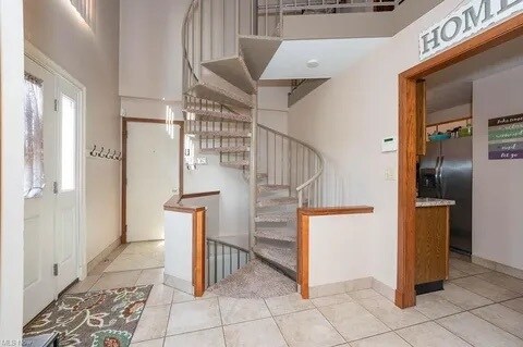 Foto del edificio - 551 Shadydale Dr