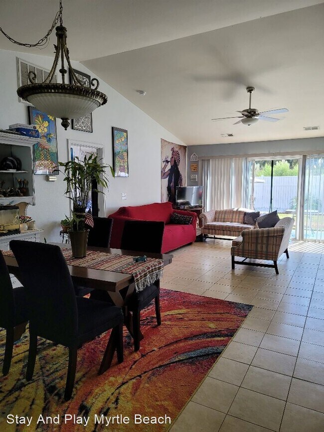 Foto del edificio - 3 br, 2 bath House - 230 Bittersweet Lane