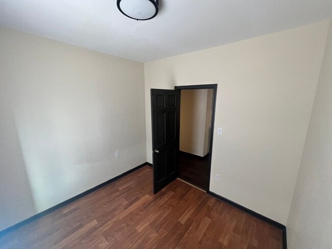 Building Photo - 6406 S Marshfield Ave