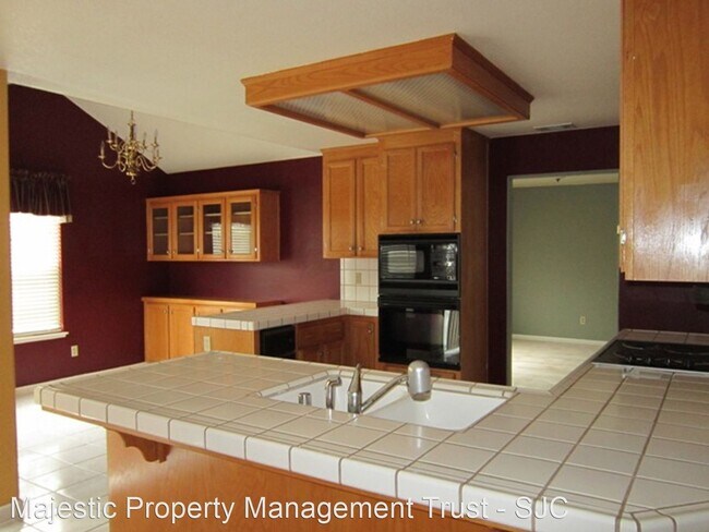 Building Photo - 4 br, 2 bath House - 4239 Bass Rd