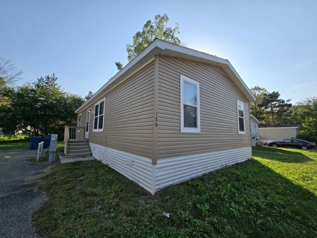 Building Photo - 126 112th Square NE
