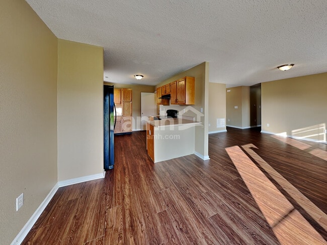 Building Photo - 5719 Wood Hollow Dr
