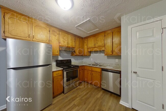 Foto del edificio - 151 Beaver Pointe Drive