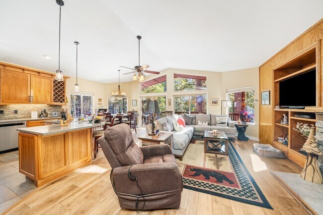 Foto del edificio - 39 Bridle Path