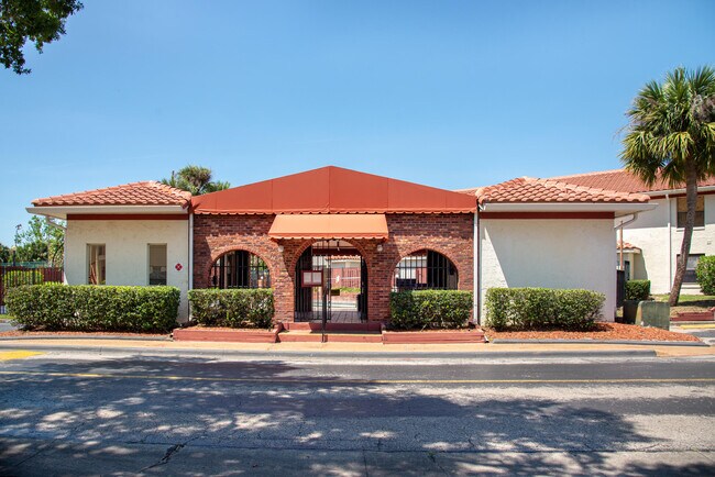 Foto del edificio - 6260 S Bend Square