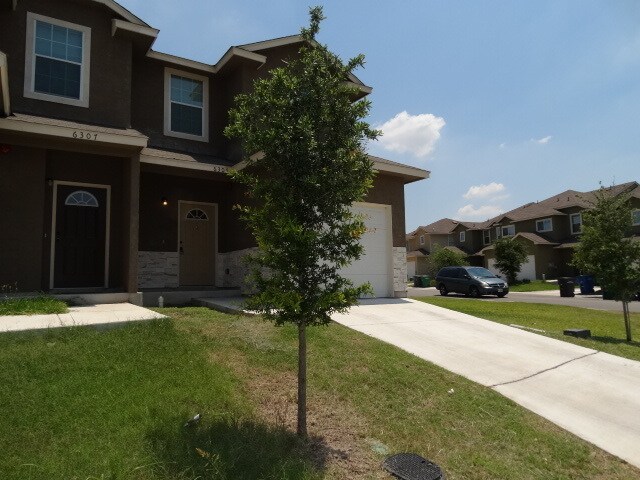 Foto del edificio - 6305 Attucks Lane, San Antonio, TX. 78238