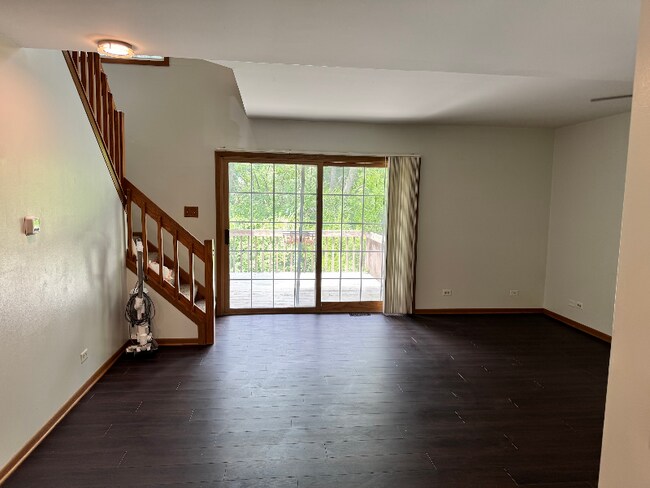 Foto del edificio - 1407 Oak Leaf Ln